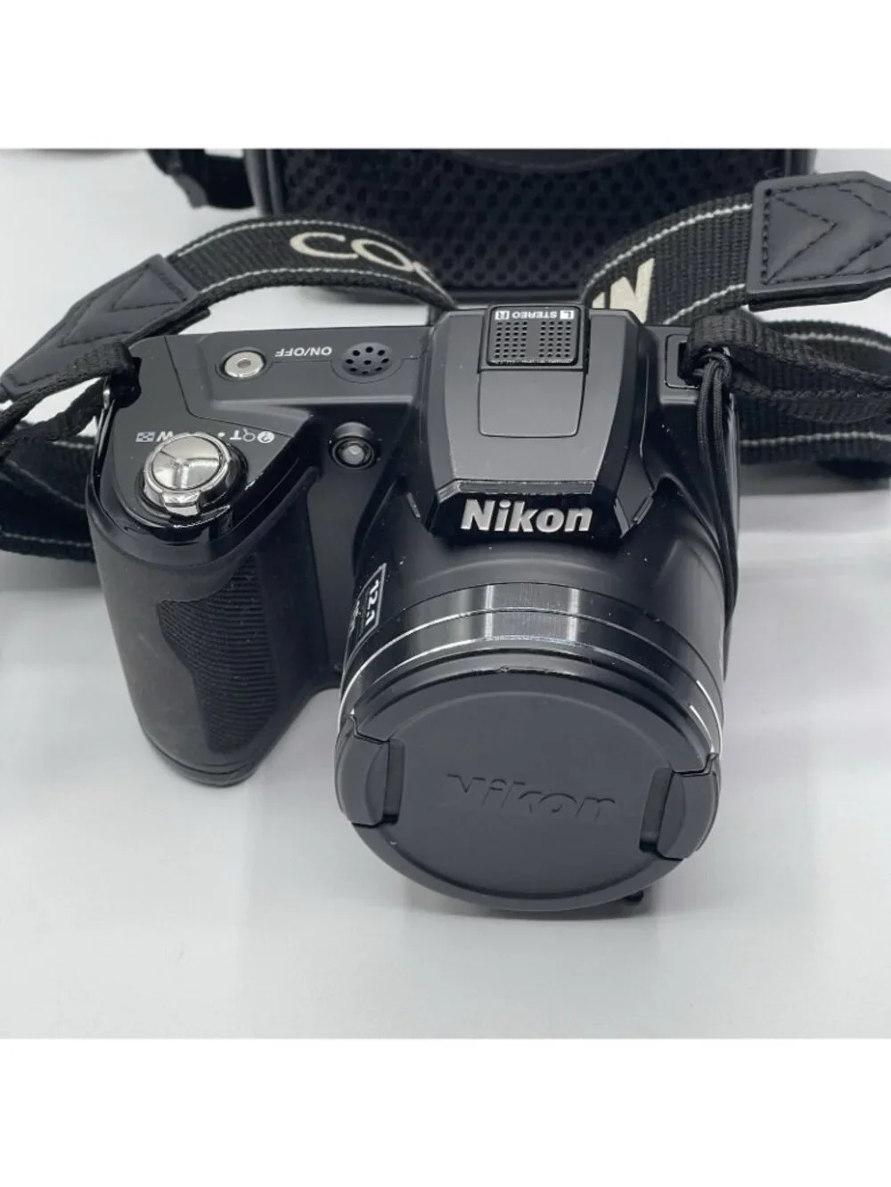 Nikon COOLPIX L100 10.0MP Digital Camera - Black Camera Bag And Strap